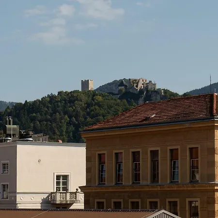 New, Stylish And Modern Studio, Free Parking